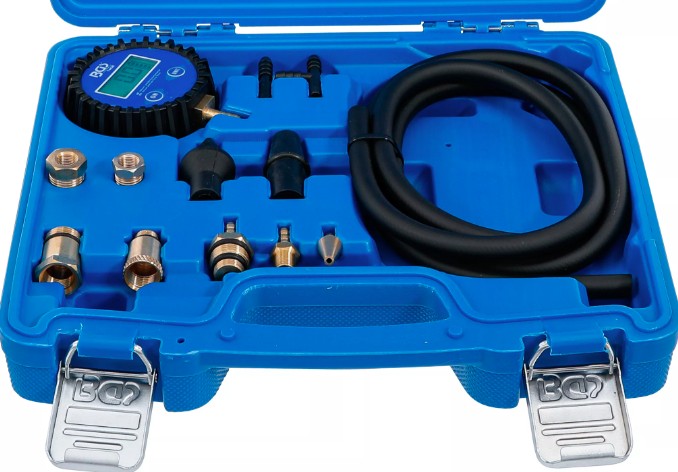 Vacuum pomp en benzine pomp digitaal tester. 